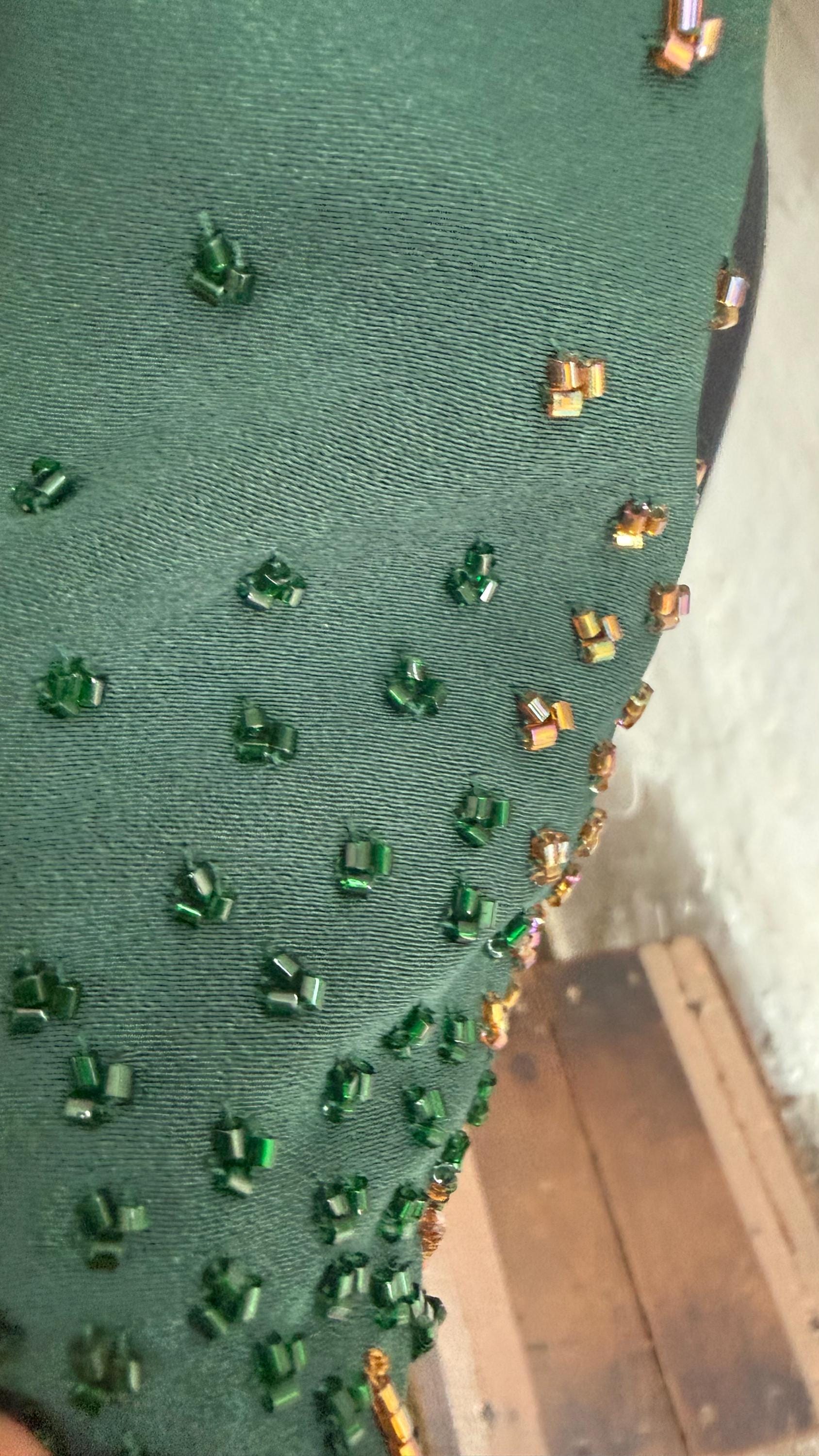 1 custom made gown embrodiery . Hand embrodiery hence some variances will occur