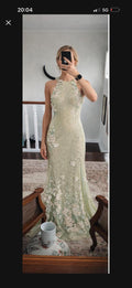 1 custom made gown embrodiery . Hand embrodiery hence some variances will occur